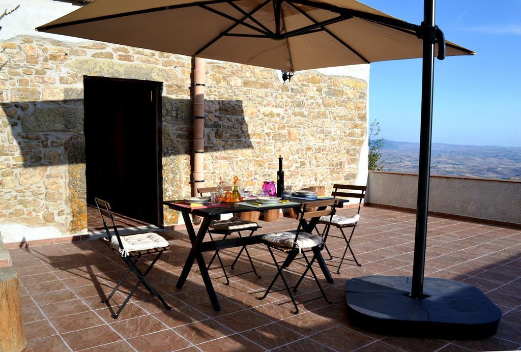 Casa Nel Vigneto Erice Pensionat Exteriör bild